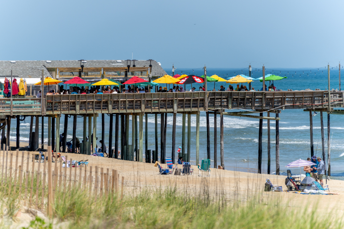 Outer Banks Fishing Pier in Nags Head with Fish Heads restaurant