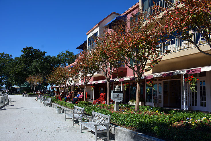 Waterfront condos at Harbour Town in Hilton Head, SC