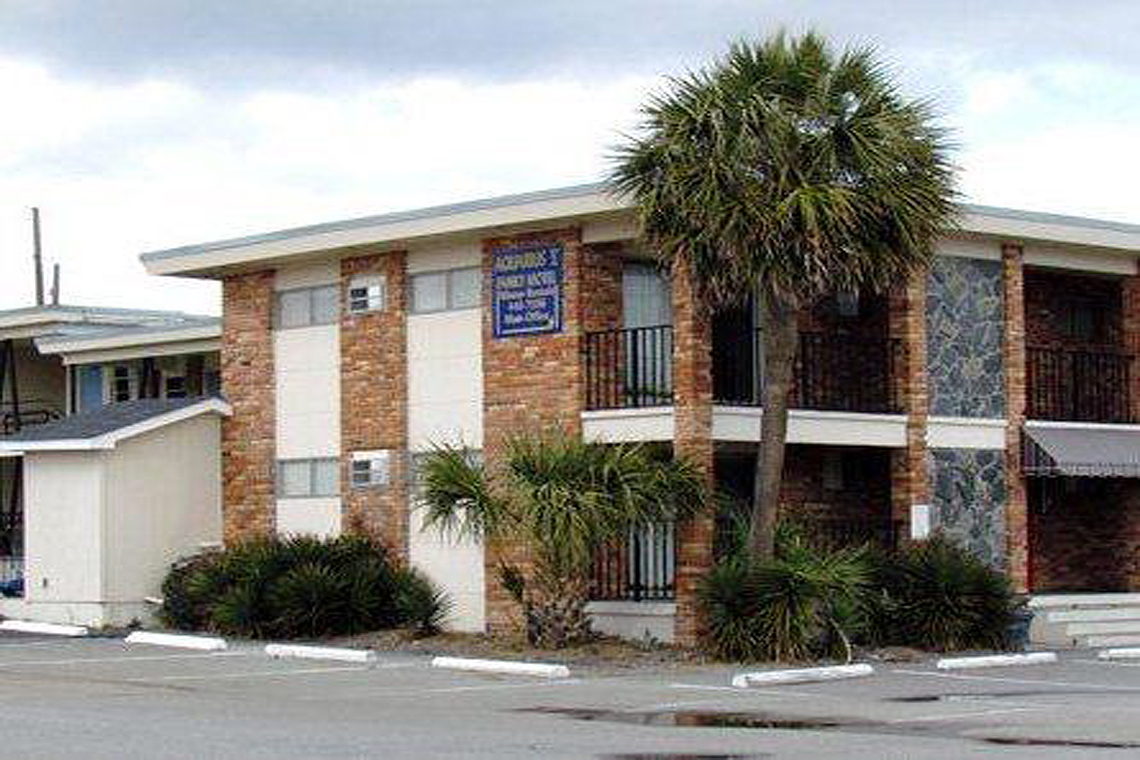 Aquarius Motel - OuterBanks.com