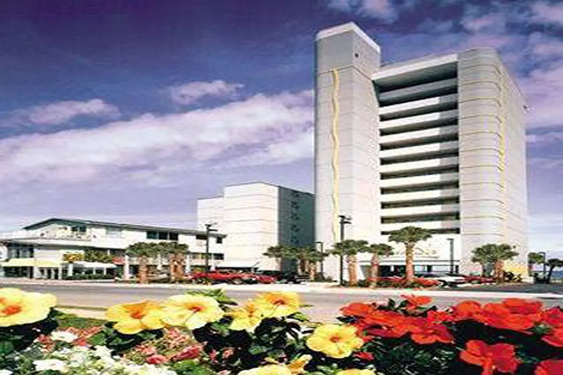 Sea Dip Motel and Condos