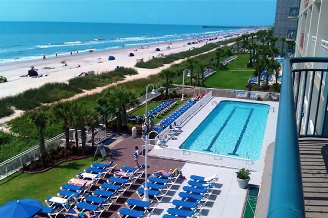 Paradise Resort