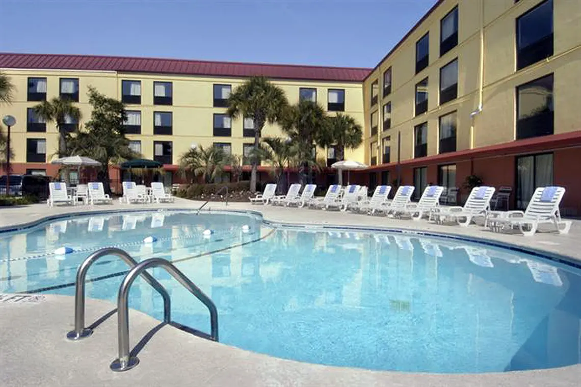 Red Roof Inn & Suites Myrtle Beach