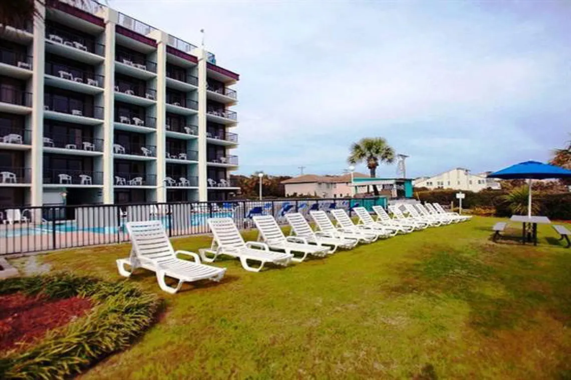 Grande Shores Ocean Resort