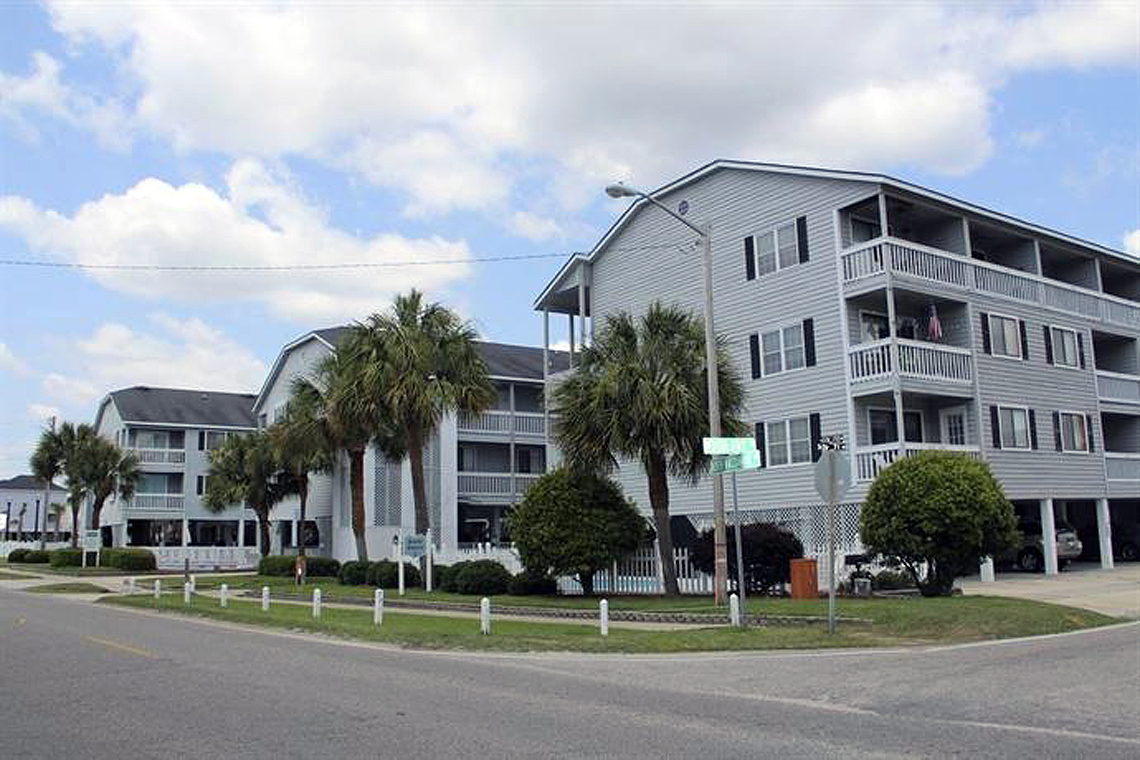 Sandy Shores III Hotel and Resort - OuterBanks.com