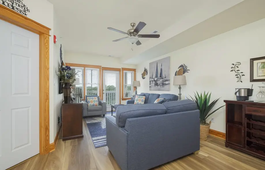 C113 - Totally Sound