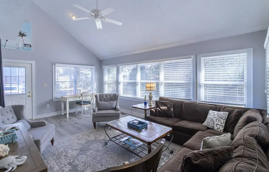 rental image 4