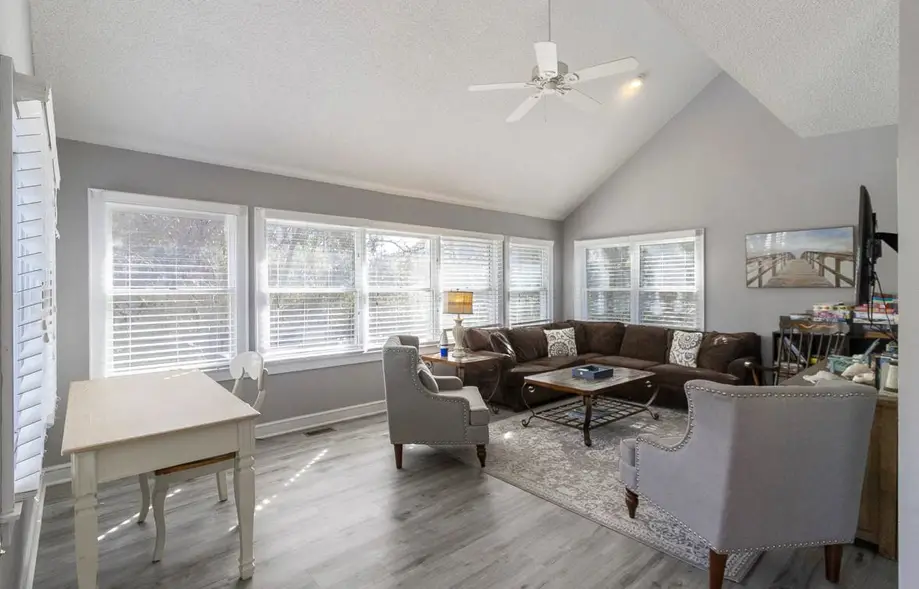rental image 6