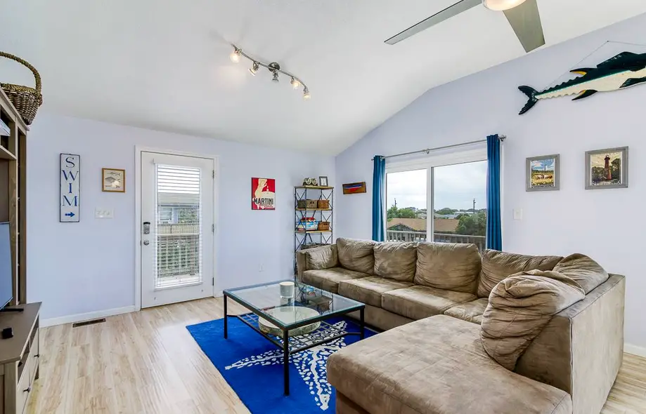 rental image 4