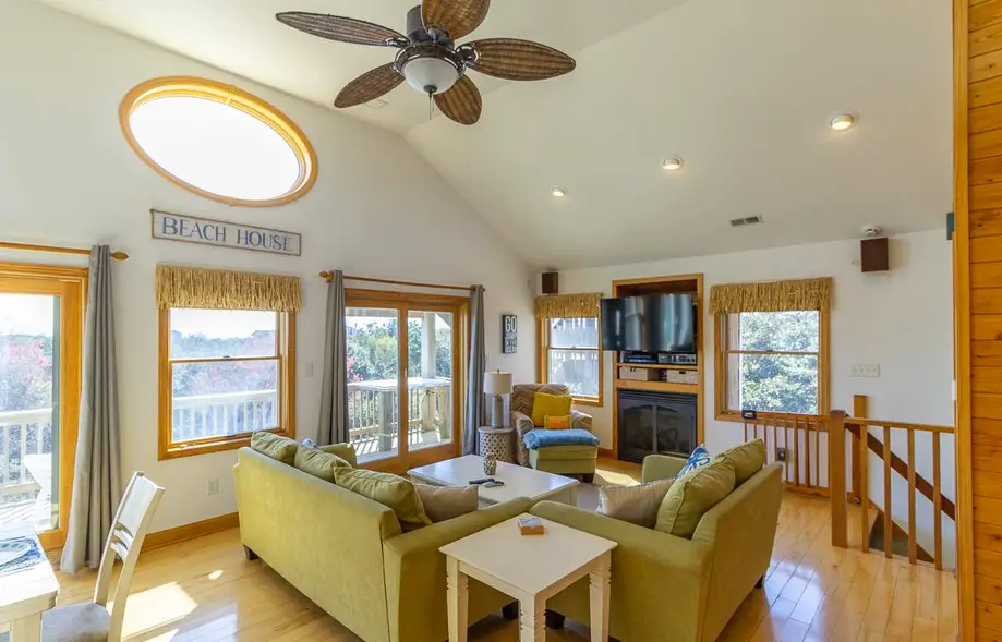 rental image 4