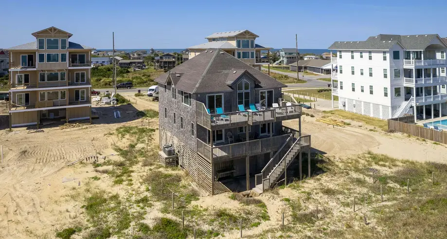 K6511 Hidden Gem 4 Bedroom Home in Hatteras