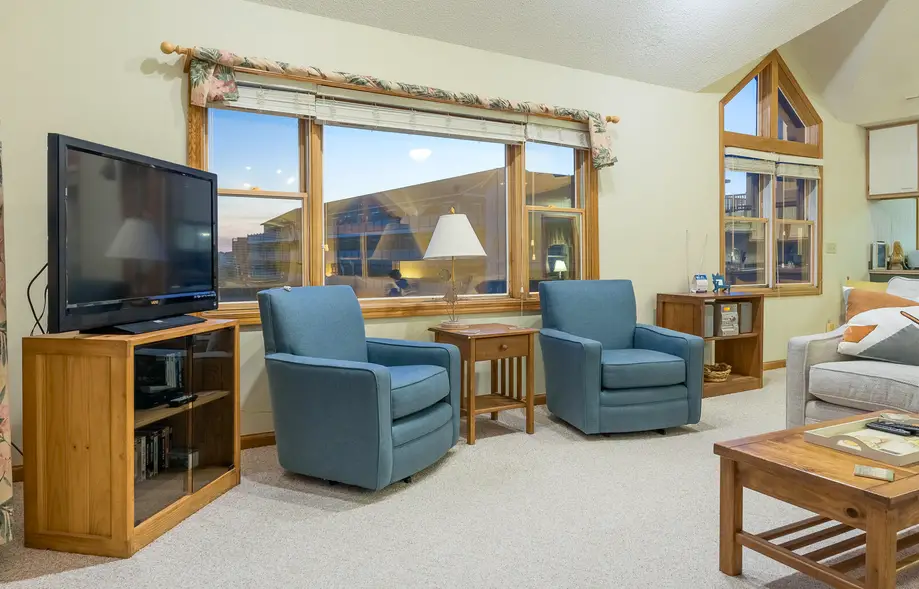 K6511 Hidden Gem 4 Bedroom Home in Hatteras