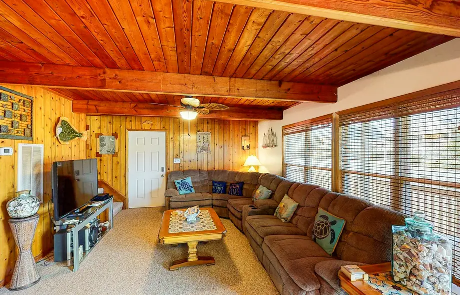 rental image 4