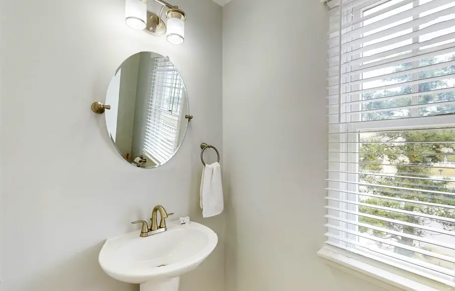 rental image 8