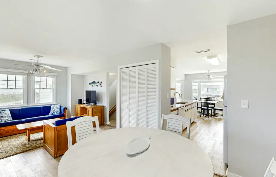 rental image 7