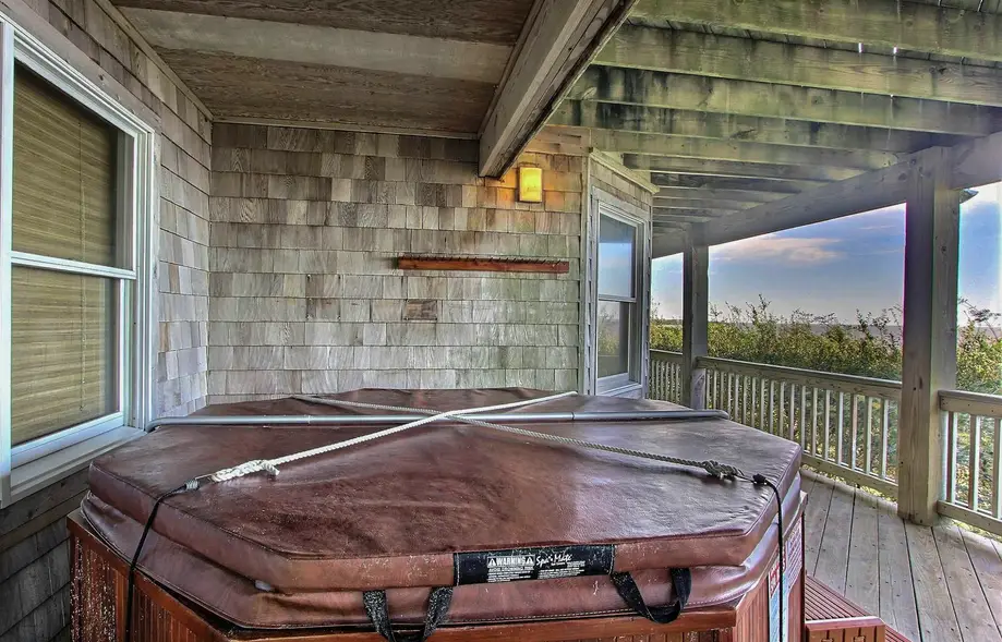 The Treehouse #2-BB