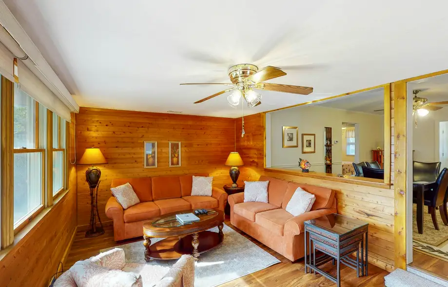 rental image 2