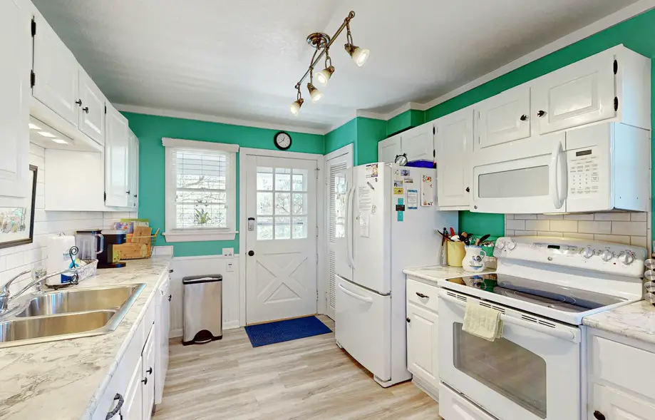 rental image 6