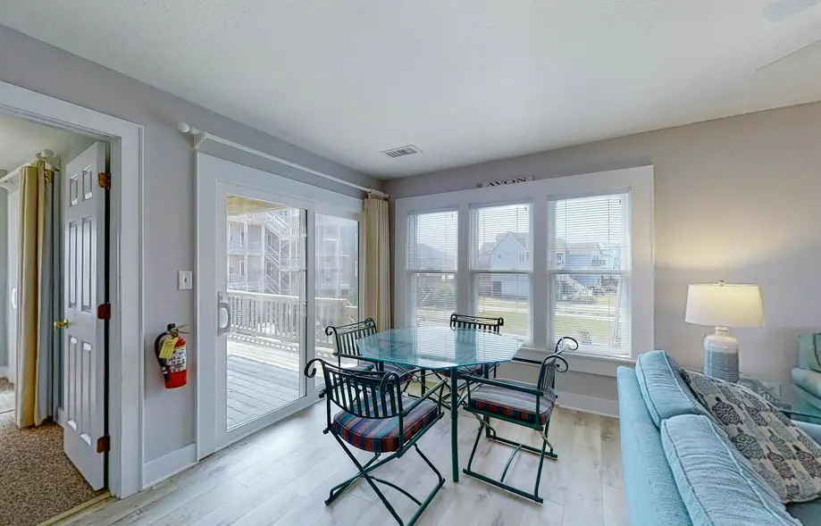 rental image 6
