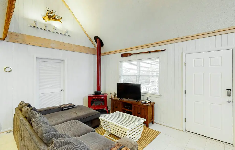 rental image 2