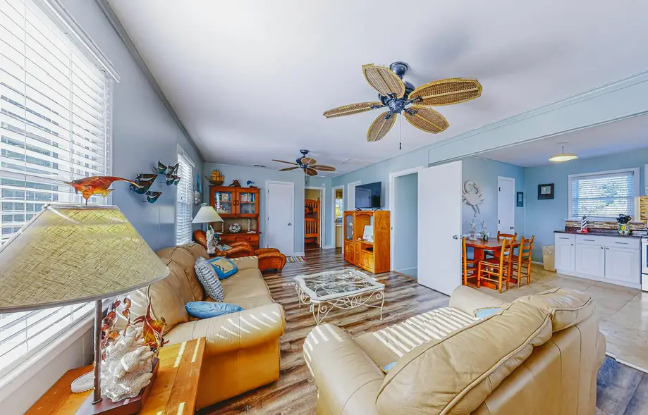 rental image 4