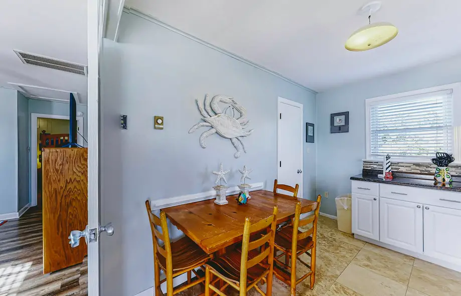 rental image 7