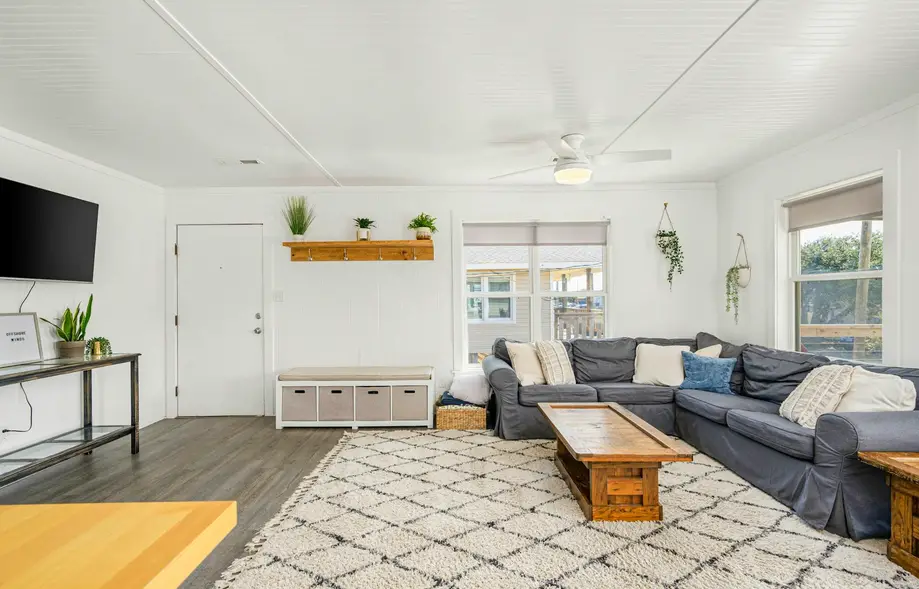rental image 7