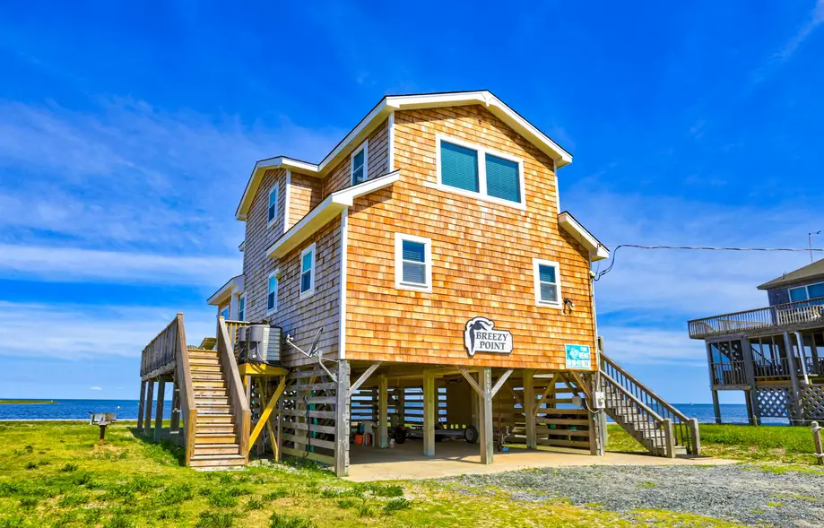 Breezy Point 39
