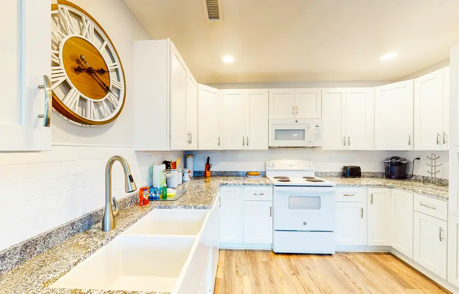 rental image 6