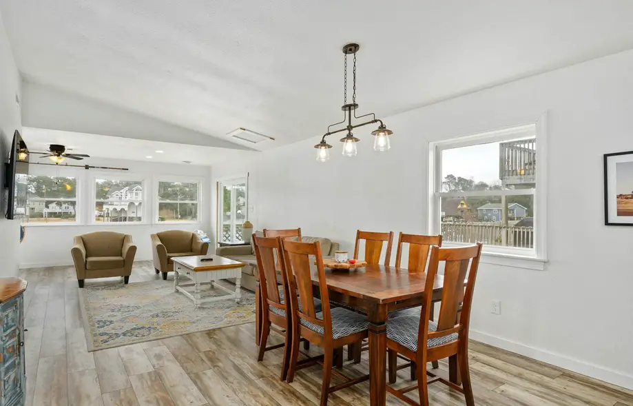 rental image 7