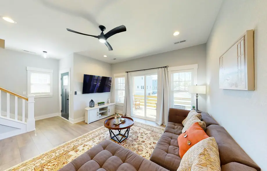 rental image 3