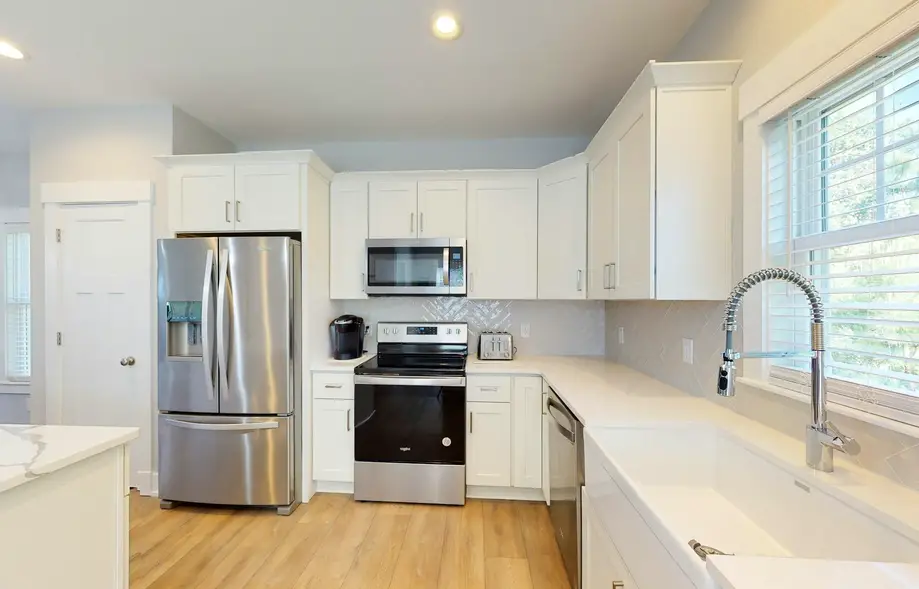 rental image 4
