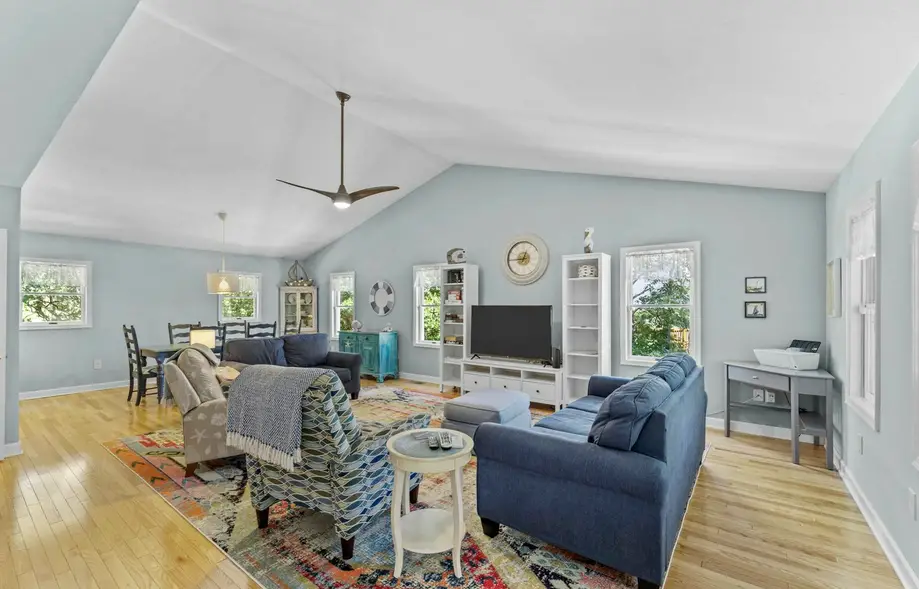 rental image 5