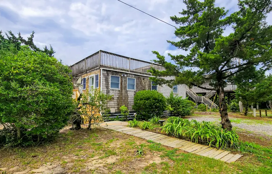 rental image 2
