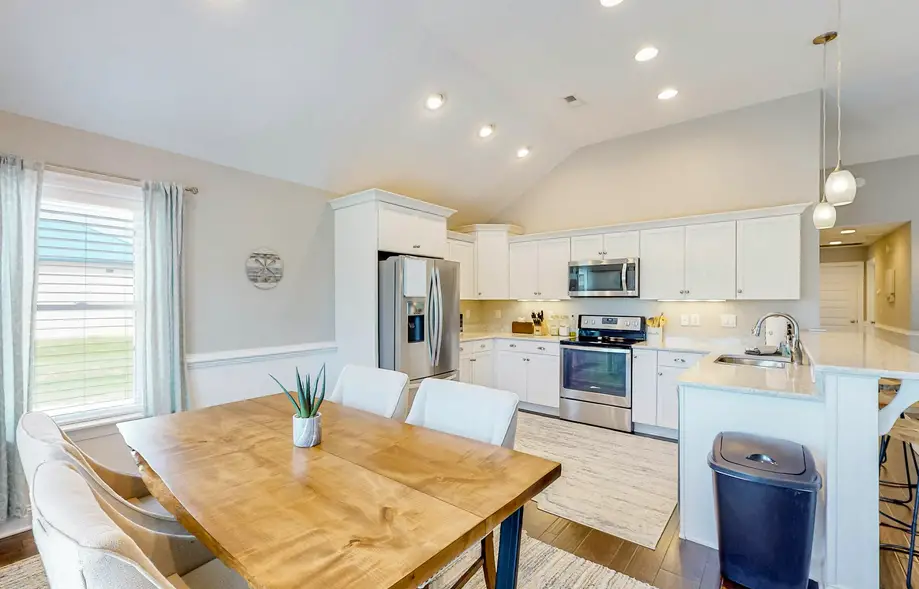 rental image 4