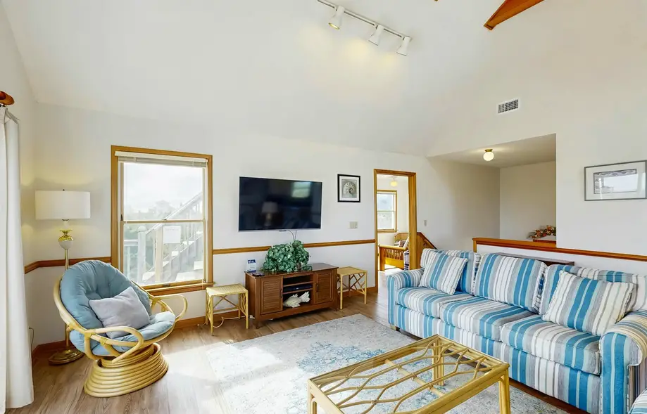 rental image 4