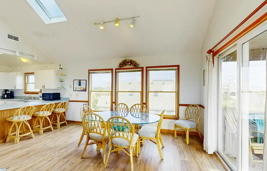 rental image 5