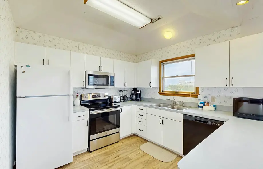 rental image 7