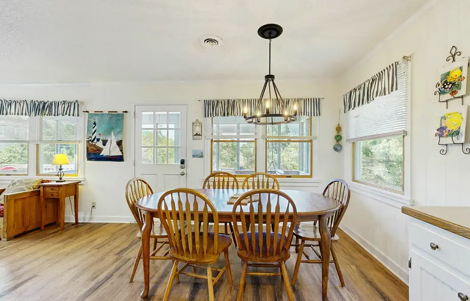 rental image 6