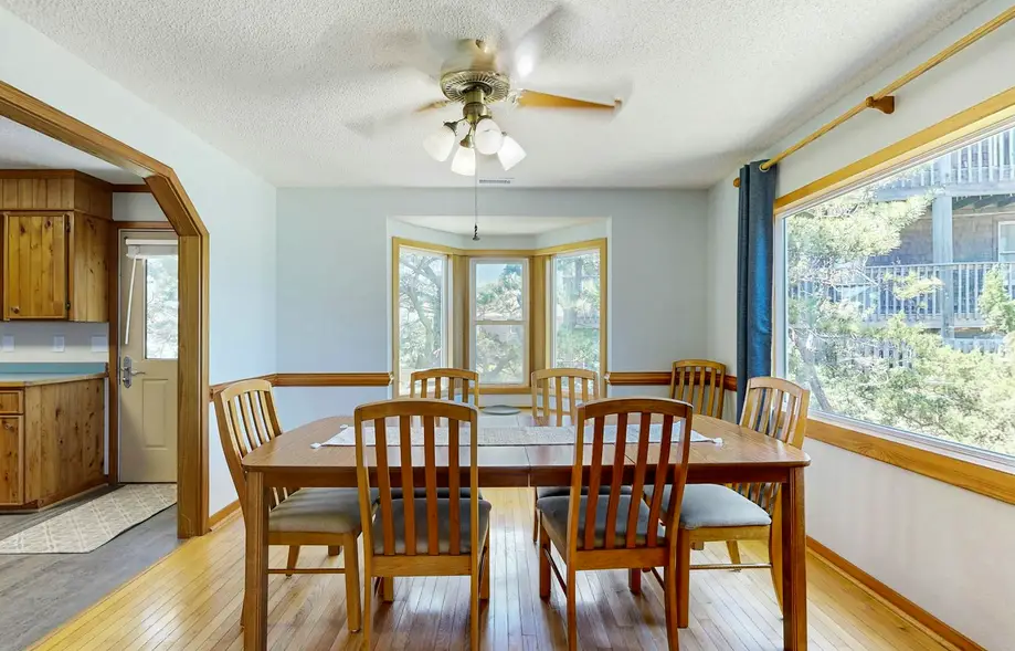 rental image 7