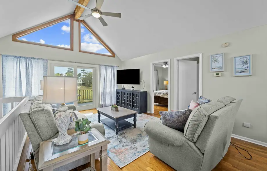rental image 4