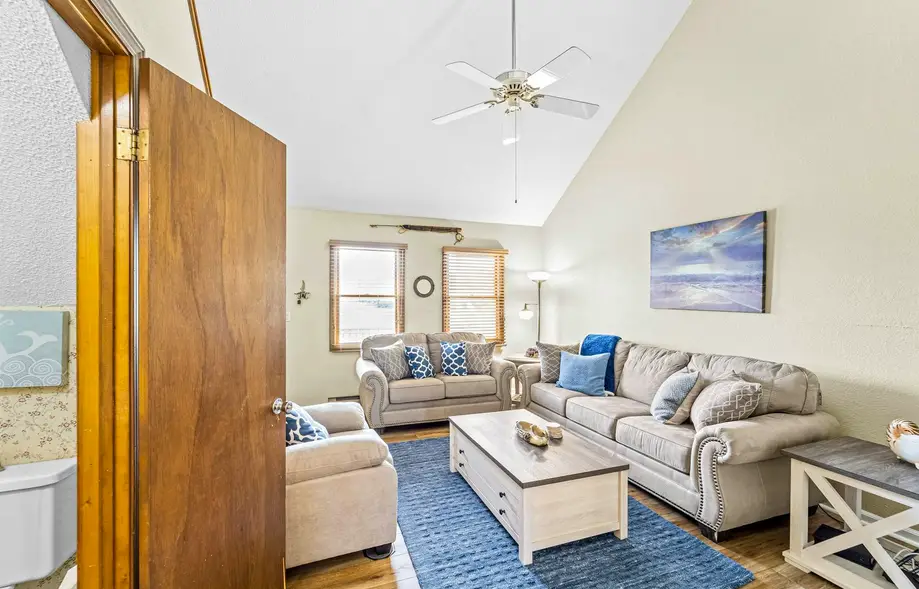 rental image 5
