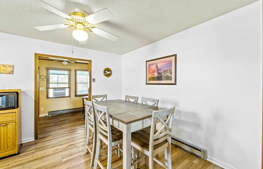 rental image 6