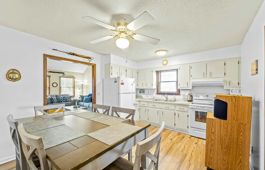 rental image 7