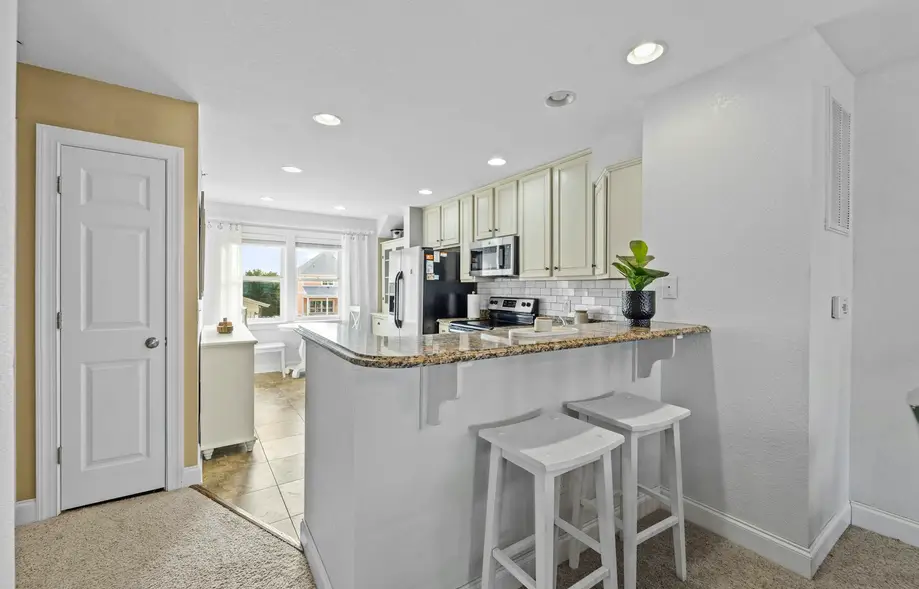 rental image 7