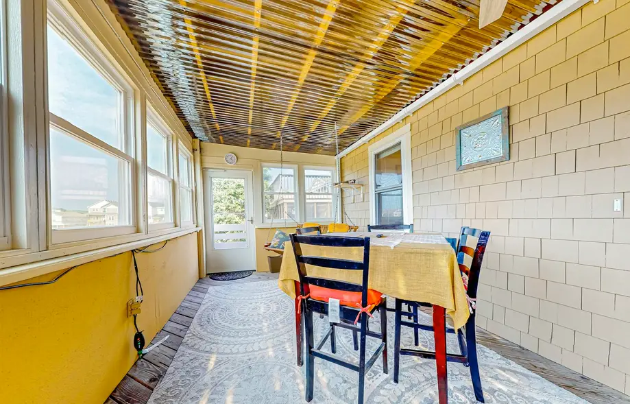 rental image 4