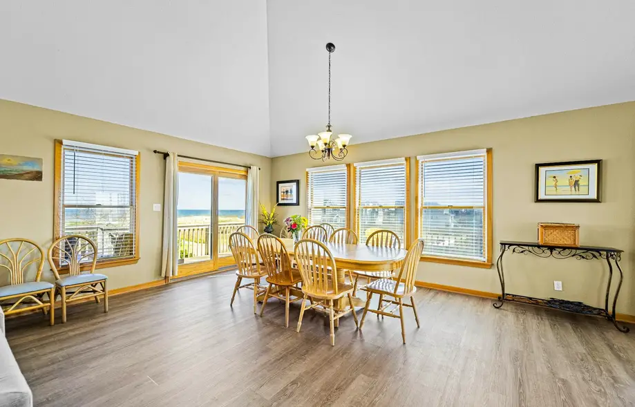 rental image 2