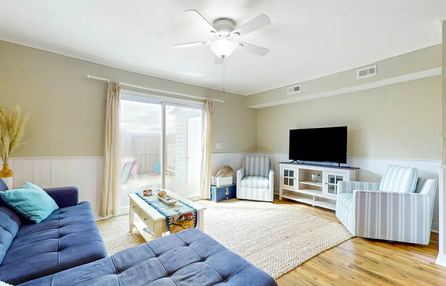 rental image 2