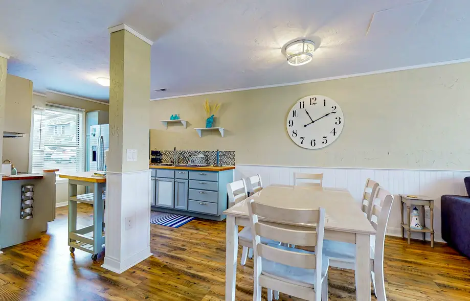rental image 7