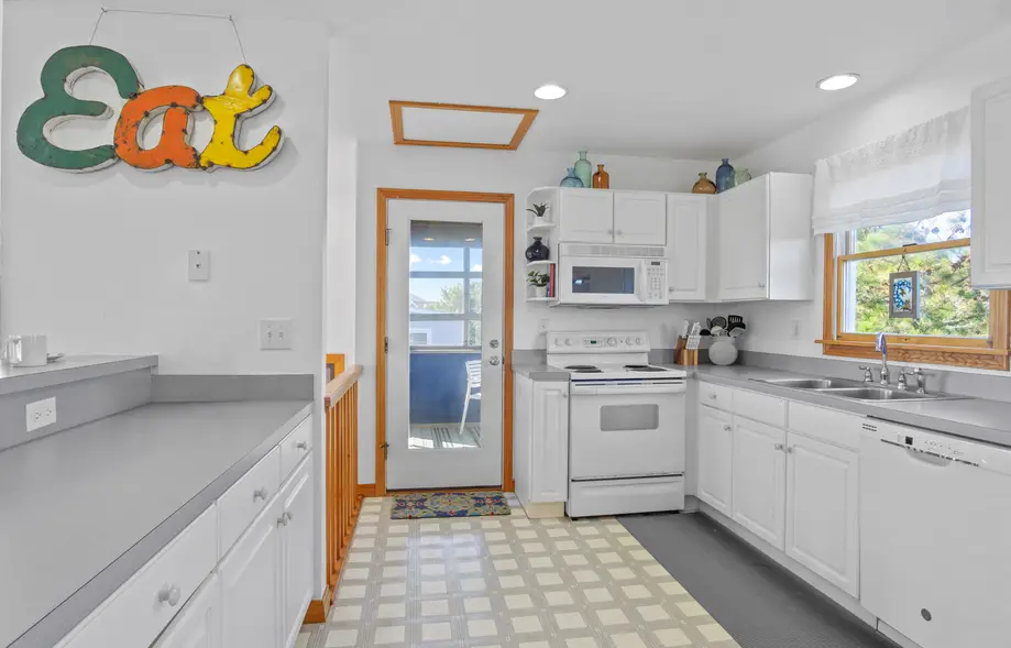 rental image 6