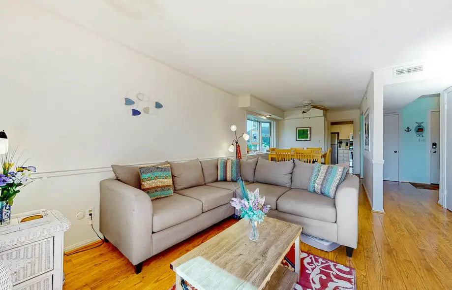 rental image 4